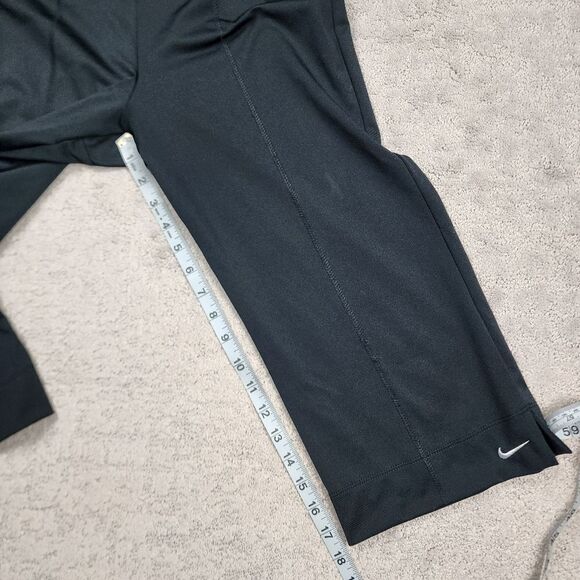 Nike Dri-Fit Crop Workout Shorts Size Small - Picture 9 of 9